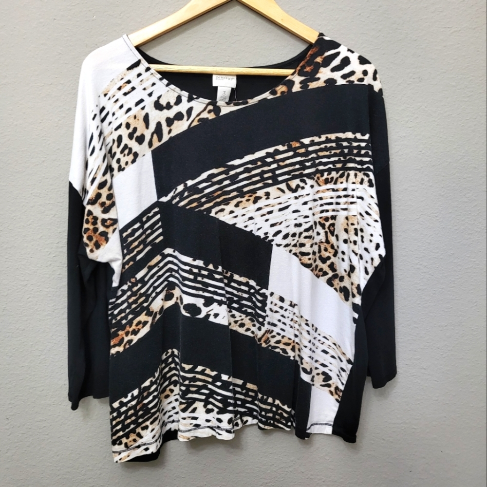 Chico's Zenergy Split Back Top size 3
